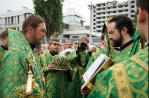 Божественная литургия в храме Сошествия Святого Духа г. Саратова