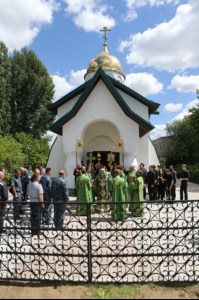 Божественная литургия в храме блаженной Ксении Петербургской г. Саратова на территории ИТК УШ-382/33