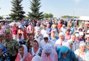 Завершился крестный ход Саратов – Вавилов Дол
