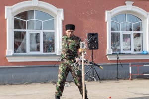 На территории Покровского храма г. Саратова прошел зимний праздник