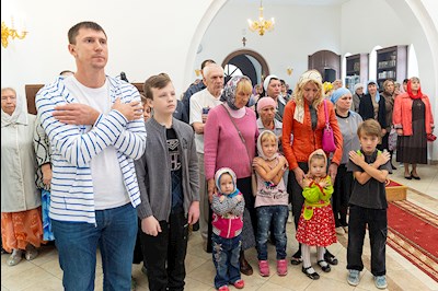 Божественная литургия в храме во имя святых благоверных князей страстотерпцев Бориса и Глеба г. Саратова