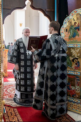 Литургия Преждеосвященных Даров и монашеский постриг в Свято-Алексиевском женском монастыре г. Саратова