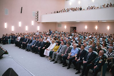 Митрополит Игнатий принял участие в торжественном мероприятии ко Дню России