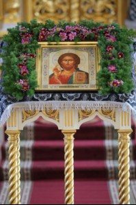Великое повечерие с чтением канона преподобного Андрея Критского в Свято-Троицком кафедральном соборе Вольска