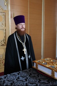 Великое повечерие с чтением канона преподобного Андрея Критского в Свято-Троицком кафедральном соборе Вольска