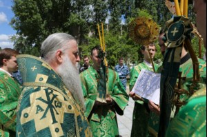 Божественная литургия в храме блаженной Ксении Петербургской г. Саратова на территории ИТК УШ-382/33