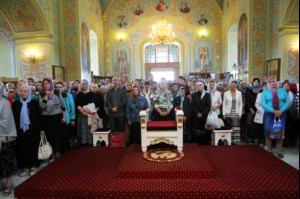 Божественная литургия и молебен у мощей святого равноапостольного князя Владимира в Покровском храме г.Саратова