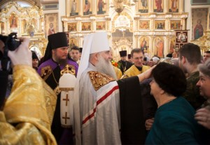 Божественная литургия в Свято-Троицком кафедральном соборе г. Покровска