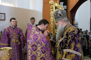 Божественная литургия в храме во имя святого великомученика Георгия Победоносца г.Саратова