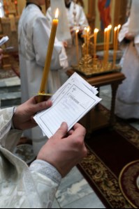 Божественная литургия и панихида в храме во имя святителя и чудотворца Николая на Елшанском кладбище г. Саратова