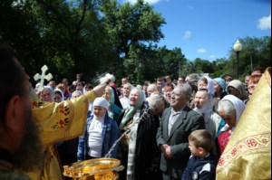 Божественная литургия в храме во имя Всех Святых, в земле Российской просиявших, г. Саратова