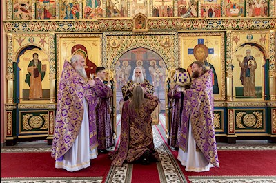 Божественная литургия в Свято-Никольском мужском монастыре г. Саратова