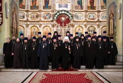 Митрополит Игнатий совершил Великую рождественскую вечерню