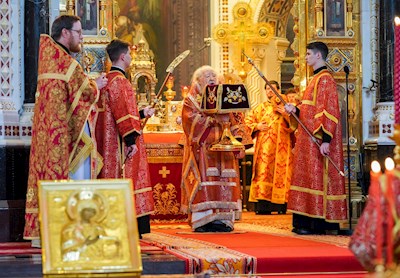 Митрополит Игнатий принял участие в Божественной литургии и торжествах в день тезоименитства Святейшего Патриарха Кирилла