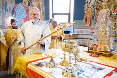 Митрополит Игнатий совершил Божественную литургию в Свято-Никольском мужском монастыре г. Саратова