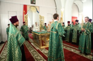 Всенощное бдение в Свято-Сергиевском женском монастыре села Алексеевка Базарно-Карабулакского района