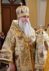 Божественная литургия на Архиерейском подворье — храме во имя святого апостола и евангелиста Иоанна Богослова при Саратовской православной духовной семинарии