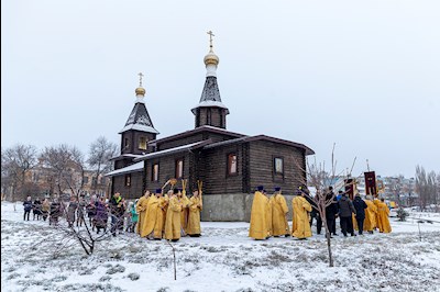 Митрополит Лонгин совершил Великое освящение храма Преображения Господня р.п. Соколовый