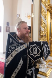 Литургия Преждеосвященных Даров в Свято-Троицком кафедральном соборе г. Вольска