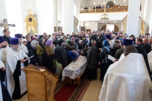 Состоялось отпевание протоиерея Лазаря Новокрещеных