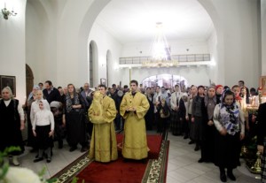 Всенощное бдение в Свято-Никольском мужском монастыре г. Саратова