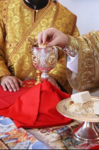 Божественная литургия в храме во имя святителя и чудотворца Николая р.п. Базарный Карабулак