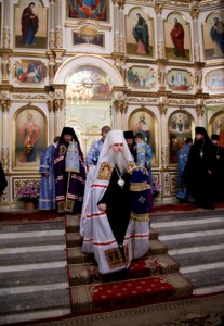 Всенощное бдение в храме в честь Покрова Пресвятой Богородицы г. Саратова