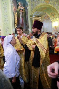 Встреча святых мощей святого равноапостольного князя Владимира и Всенощное бдение в храме в честь Покрова Пресвятой Богородицы г.Саратова