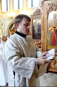 Состоялось массовое крещение оглашенных в Волге