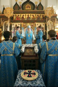 Божественная литургия на Архиерейском подворье – храме в честь иконы Божией Матери «Утоли моя печали» г.Саратова
