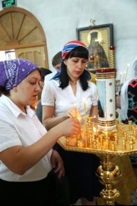 Божественная литургия в храме во имя святых первоверховных апостолов Петра и Павла г.Аткарска
