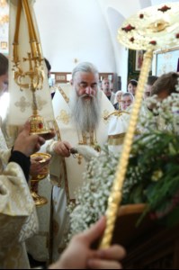 Божественная литургия в храме во имя Архангела Михаила с. Михайловка Саратовского района