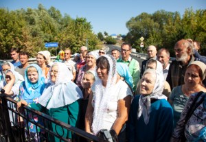 Божественная литургия в храме в честь Владимирской иконы Божией Матери с. Багаевка Саратовского района