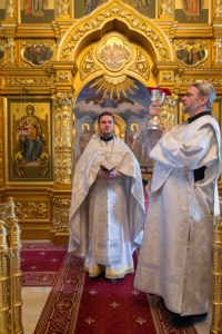 Митрополит Лонгин совершил чин Великого освящения воды