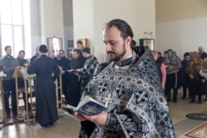 Литургия Преждеосвященных Даров в Свято-Троицком кафедральном соборе г. Вольска