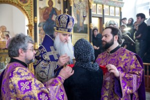 Литургия Преждеосвященных Даров в храме в честь иконы Божией Матери «Утоли моя печали» г. Саратова