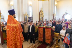 Божественная литургия в храме великомученика Георгия Победоносца г. Саратова