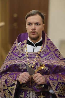 Митрополит Игнатий совершил Божественную литургию в соборном храме святителя Спиридона Тримифунтского г. Саратова