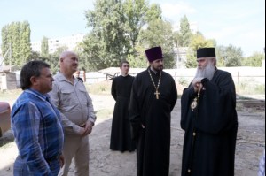 Божественная литургия в храме во имя святителя Тихона, епископа Воронежского, Задонского чудотворца г.Саратова