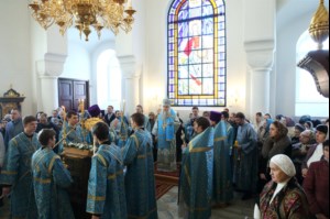 Божественная литургия на Архиерейском подворье – храме в честь иконы Божией Матери «Утоли моя печали» г.Саратова