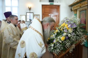 Божественная литургия в храме во имя Архангела Михаила с. Михайловка Саратовского района