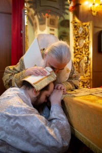 Божественная литургия в храме Сошествия Святого Духа г. Саратова