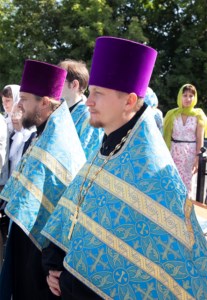 Божественная литургия в храме в честь Владимирской иконы Божией Матери с. Багаевка Саратовского района