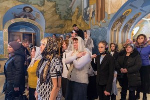 Митрополит Лонгин совершил чин Великого освящения воды