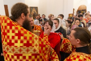 Божественная литургия в Свято-Алексиевском женском монастыре г. Саратова