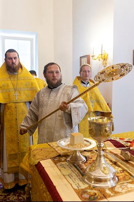 Божественная литургия в храме во имя святителя Николая Японского г. Саратова