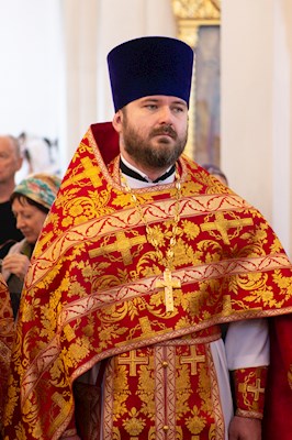 Божественная литургия в храме великомученика Георгия Победоносца г. Саратова