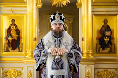 Митрополит Игнатий совершил Литургию Преждеосвященных Даров в храме святого апостола и евангелиста Иоанна Богослова при СПДС