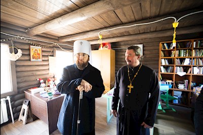 Митрополит Саратовский и Вольский Игнатий совершил Божественную литургию в храме Преображения Господня п. Соколовый