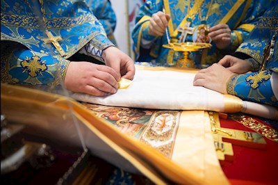 Митрополит Игнатий совершил Великое освящение храма в честь иконы Божией Матери «Спорительница хлебов» с. Кувыка и первую Божественную литургию в новоосвященном храме